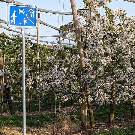 Kinderlachen Wasserburg Bagian luar foto
